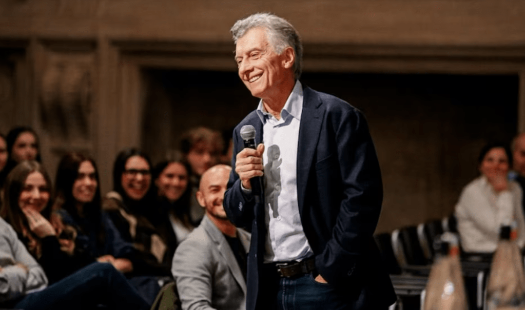 Macri reapareció en Italia tras su separación y avaló cambios en la conducción del&nbsp;PRO